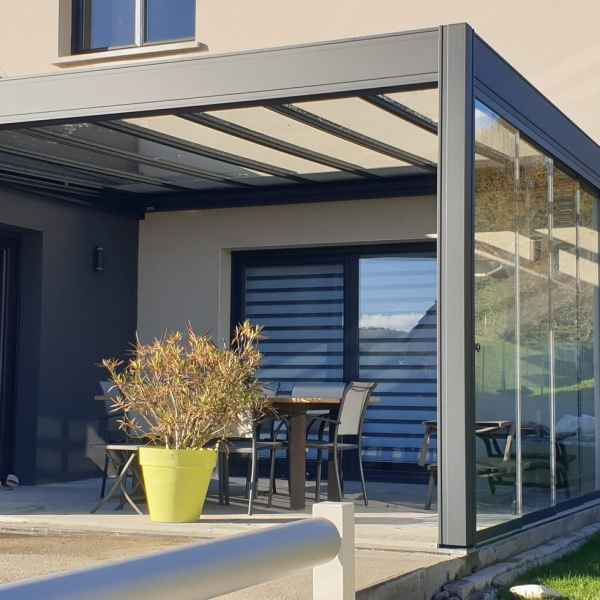 Prisme Véranda - Pergola bioclimatique sur mesure (toile / vitrée) Haut-Rhin (Mulhouse) et le Territoire de Belfort